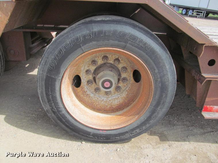 image for item DA1065 1996 Fontaine TA50NGB lowboy equipment trailer