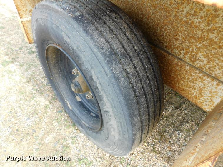 image for item DA1066 2010 Larson TRL reel trailer