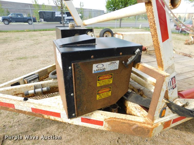 image for item DA1066 2010 Larson TRL reel trailer