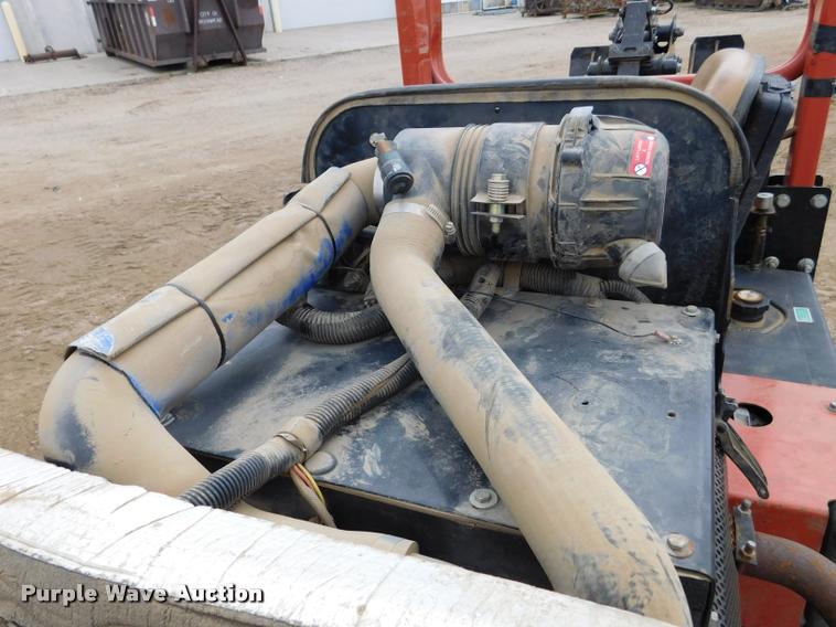 image for item DA1067 2011 Ditch Witch 420SX trencher