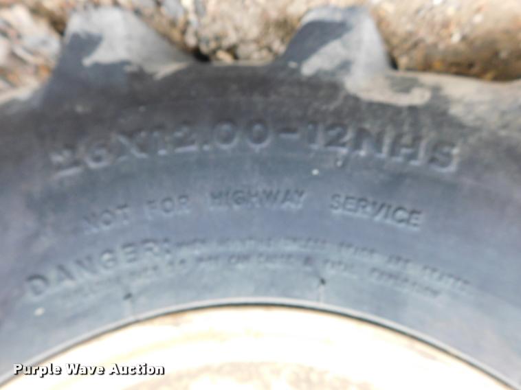 image for item DA1067 2011 Ditch Witch 420SX trencher