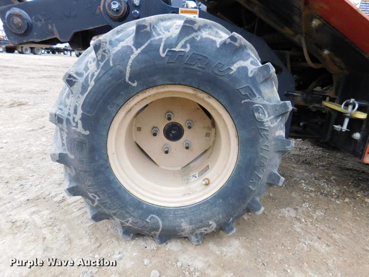 image for item DA1067 2011 Ditch Witch 420SX trencher