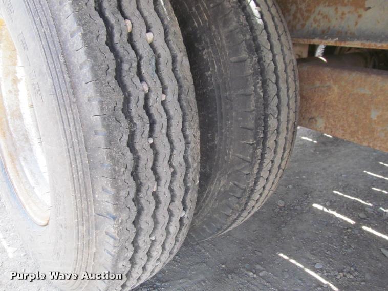 image for item DA1070 2009 Felling FT24-2 flatbed trailer