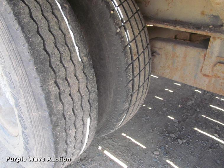 image for item DA1070 2009 Felling FT24-2 flatbed trailer