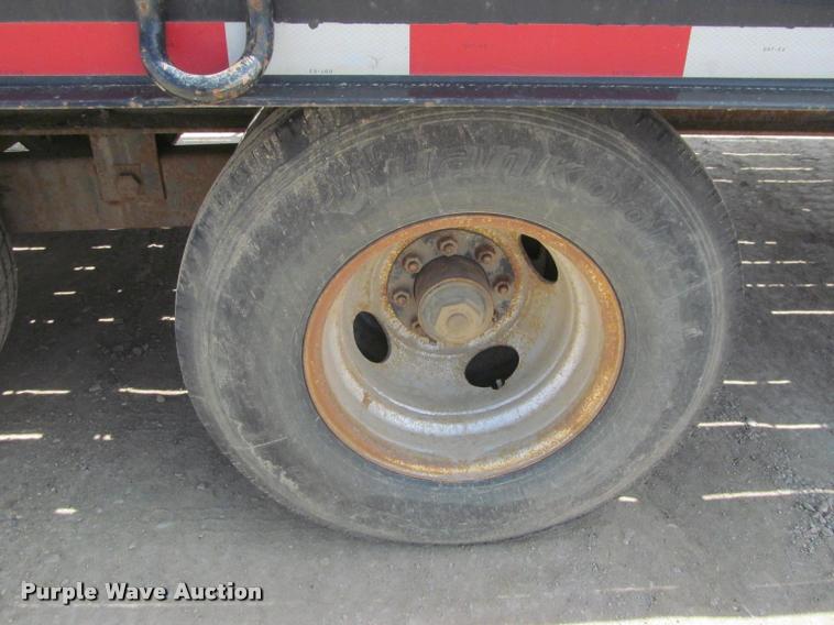 image for item DA1070 2009 Felling FT24-2 flatbed trailer