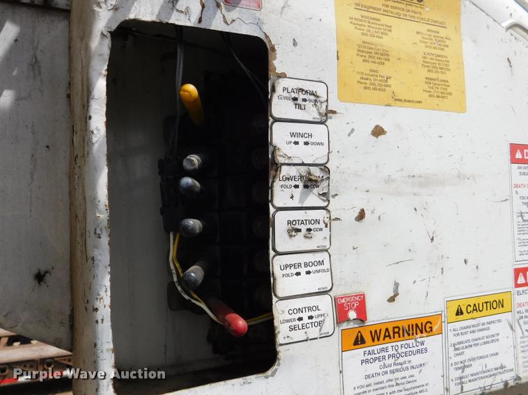 image for item DA1073 2011 International WorkStar 7400 bucket truck