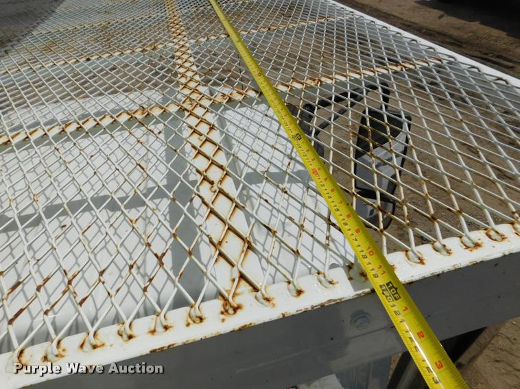 image for item DA1073 2011 International WorkStar 7400 bucket truck