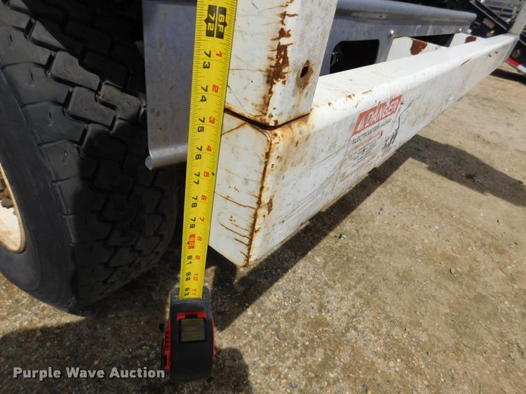 image for item DA1073 2011 International WorkStar 7400 bucket truck