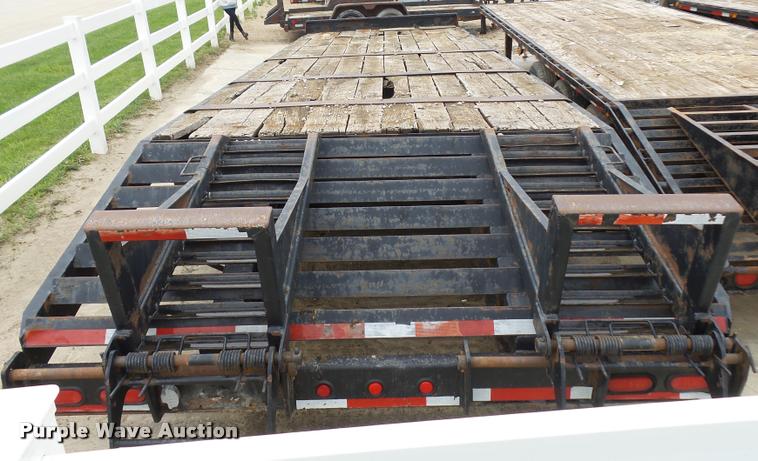 image for item DA3539 2004 Behnke equipment trailer