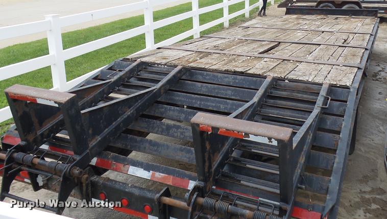 image for item DA3539 2004 Behnke equipment trailer