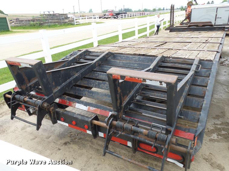 image for item DA3539 2004 Behnke equipment trailer