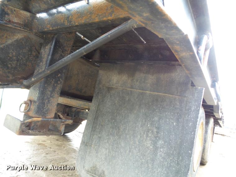 image for item DA3539 2004 Behnke equipment trailer