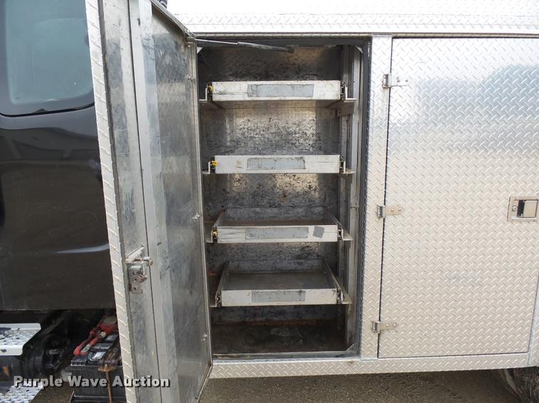 image for item DA3543 2007 Freightliner Business Class M2 service truck