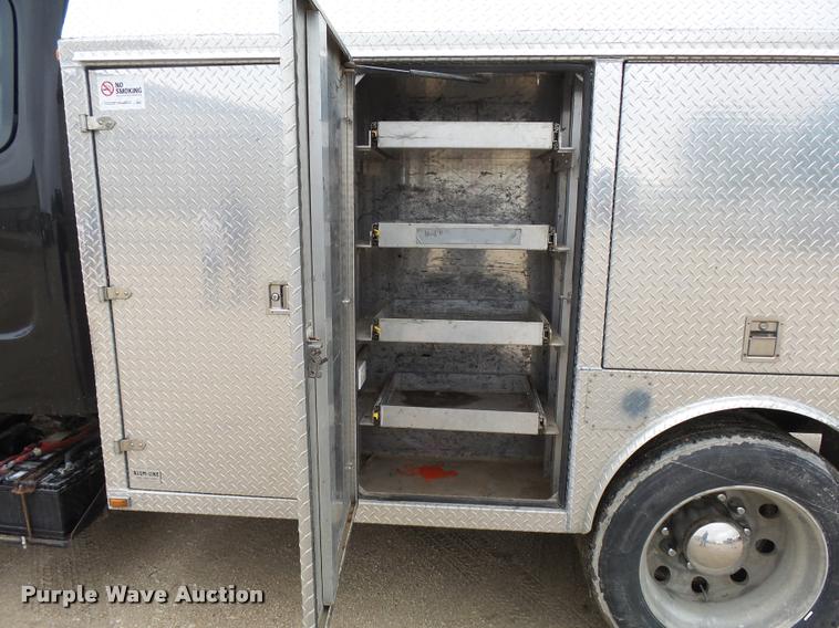 image for item DA3543 2007 Freightliner Business Class M2 service truck