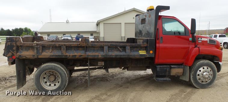 image for item DA3544 2006 Chevrolet C6500 dump truck