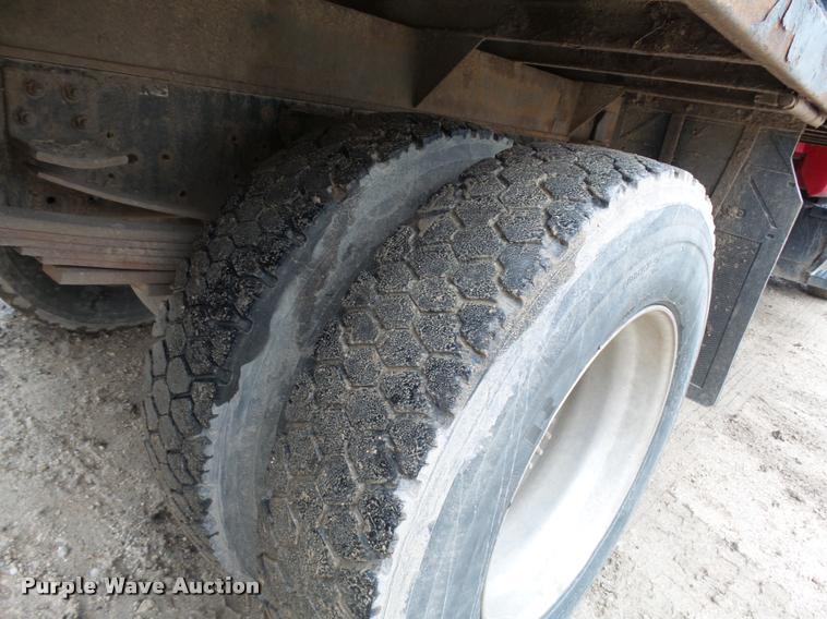 image for item DA3544 2006 Chevrolet C6500 dump truck