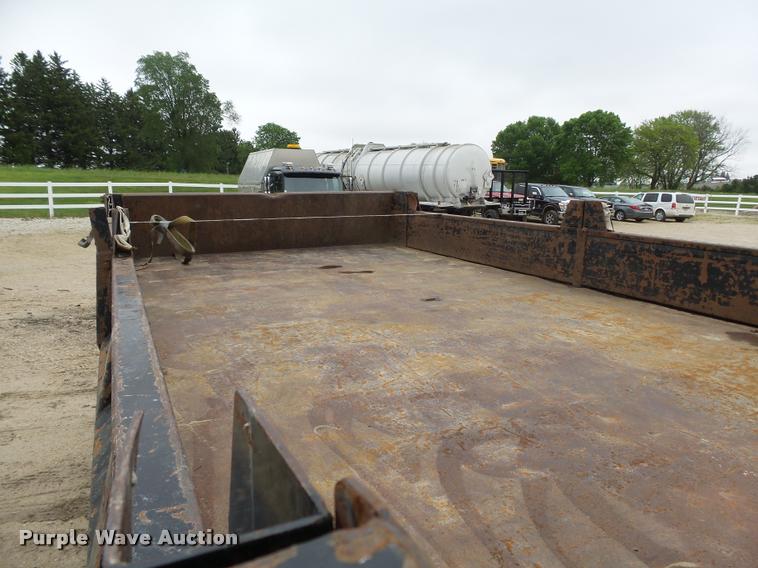 image for item DA3544 2006 Chevrolet C6500 dump truck