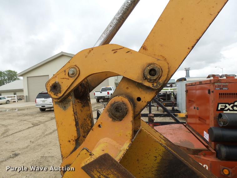 image for item DA3551 1995 Case 660 trencher