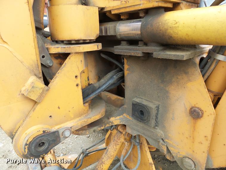 image for item DA3551 1995 Case 660 trencher