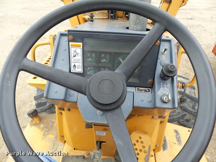 image for item DA3551 1995 Case 660 trencher