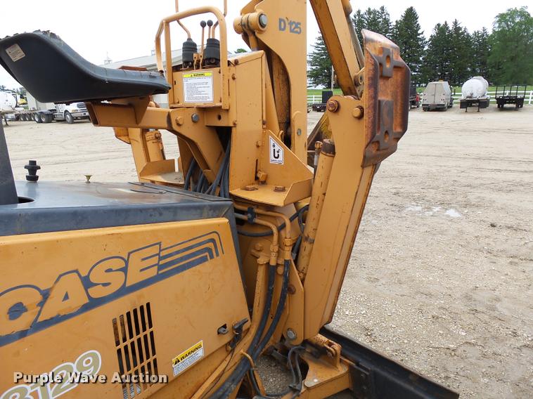image for item DA3551 1995 Case 660 trencher