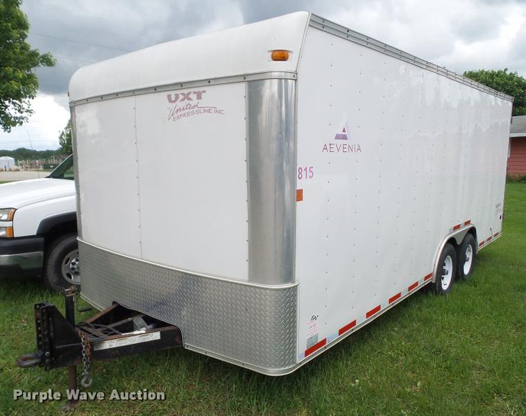 image for item L5567 2004 United Express enclosed cargo trailer