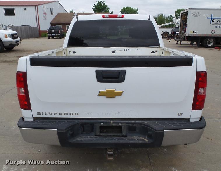 image for item L5568 2012 Chevrolet Silverado 1500 Crew Cab pickup truck