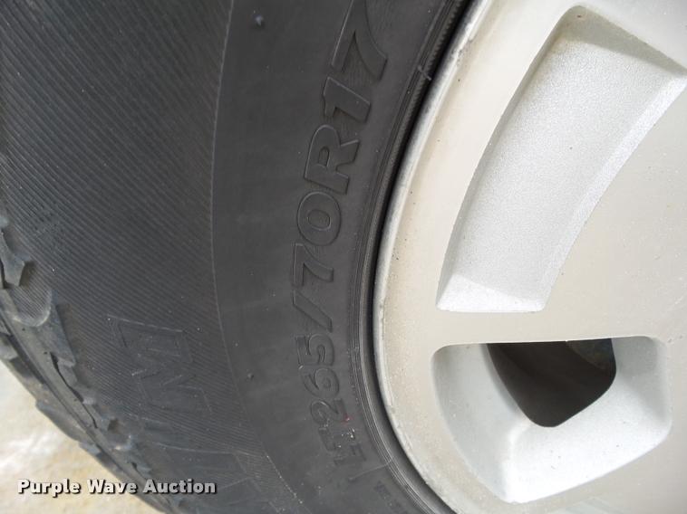 image for item L5568 2012 Chevrolet Silverado 1500 Crew Cab pickup truck