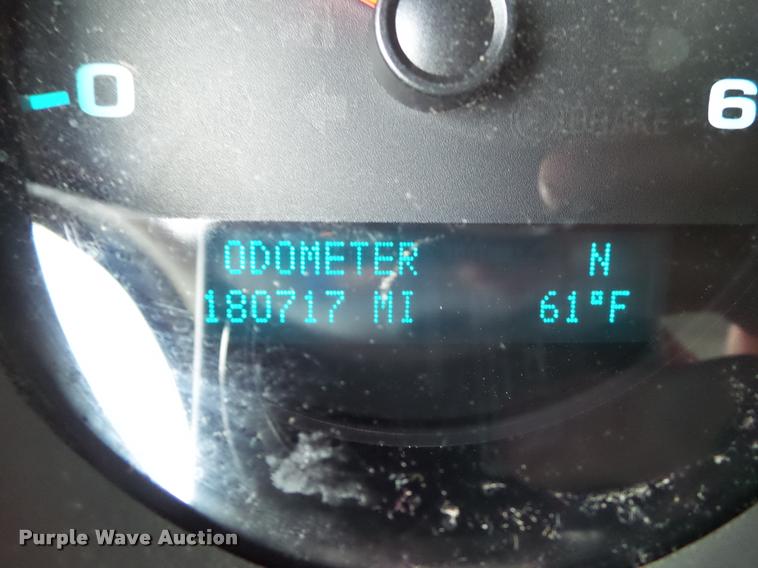 image for item L5568 2012 Chevrolet Silverado 1500 Crew Cab pickup truck