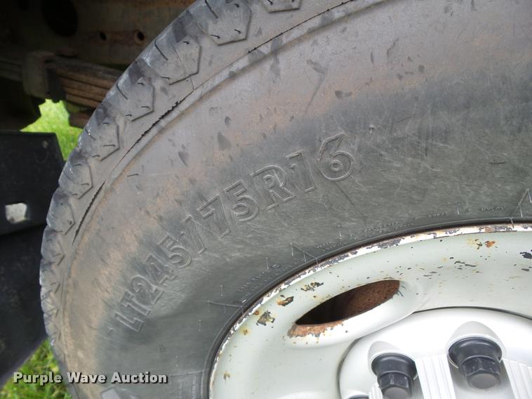 image for item L5569 2007 Chevrolet Silverado 2500HD Ext. Cab pickup truck