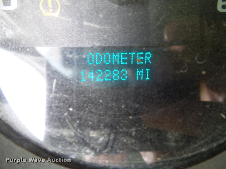 image for item L5569 2007 Chevrolet Silverado 2500HD Ext. Cab pickup truck