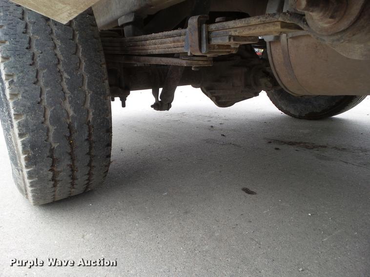 image for item L5577 2010 Chevrolet Silverado 2500HD Crew Cab pickup truck