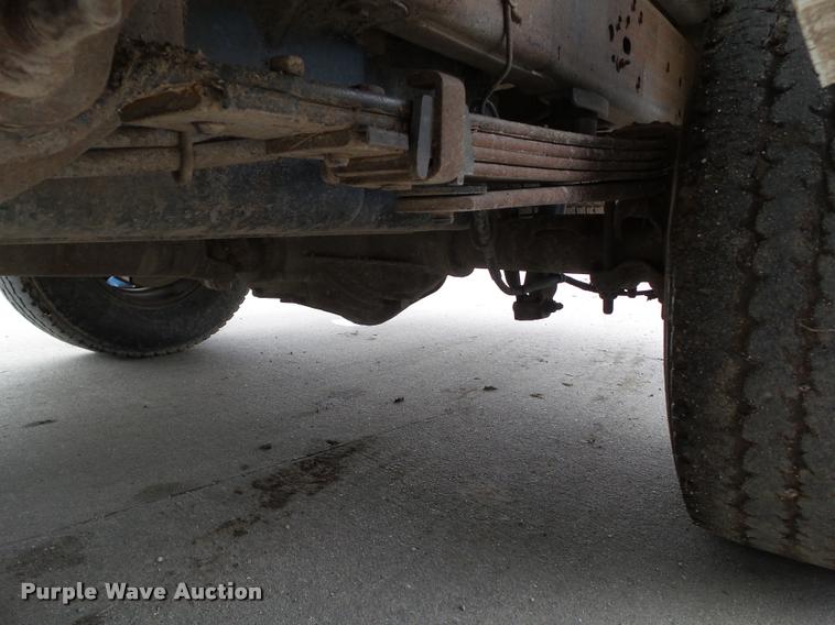 image for item L5577 2010 Chevrolet Silverado 2500HD Crew Cab pickup truck