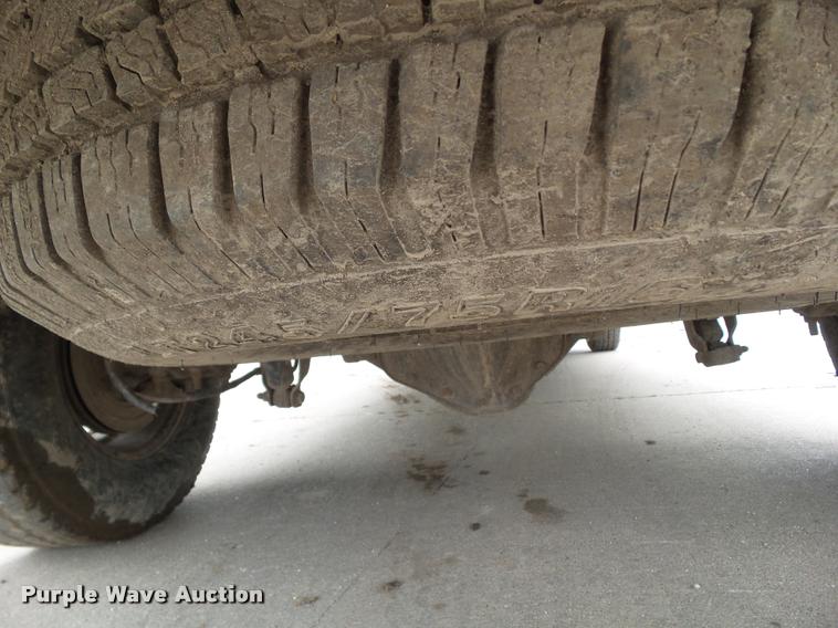 image for item L5577 2010 Chevrolet Silverado 2500HD Crew Cab pickup truck