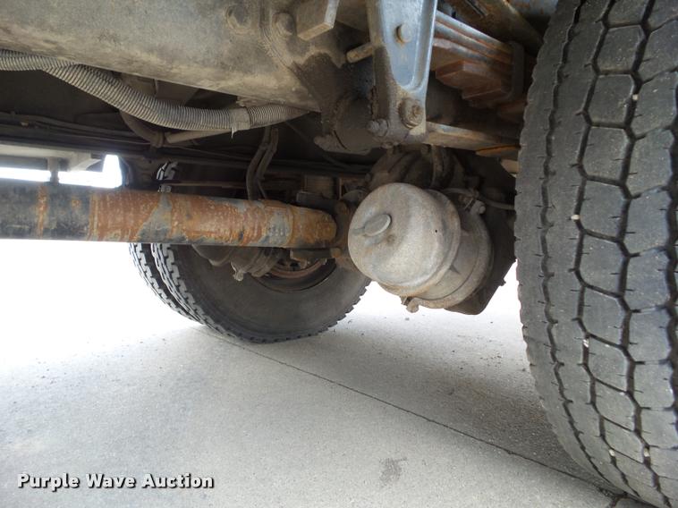 image for item L5579 2001 Freightliner FL70 bucket truck