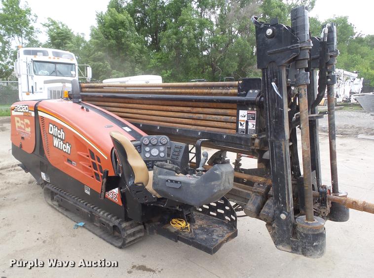 image for item L5588 2012 Ditch Witch JT2020 directional drill
