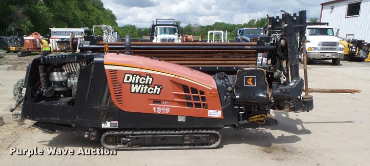image for item L5589 2010 Ditch Witch JT2020 directional drill