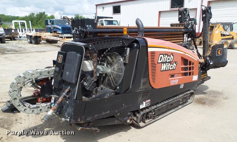 image for item L5589 2010 Ditch Witch JT2020 directional drill