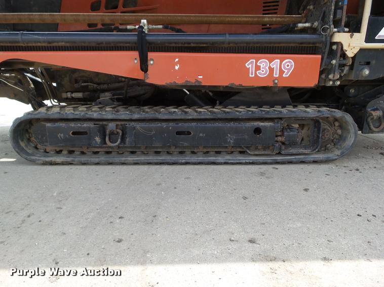 image for item L5589 2010 Ditch Witch JT2020 directional drill