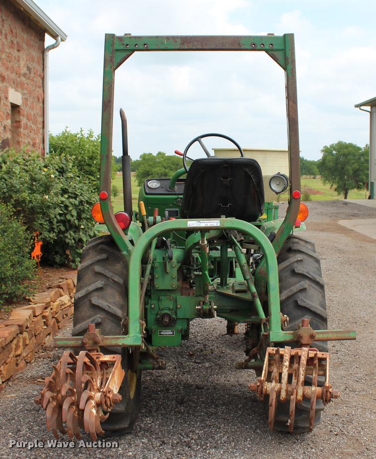 image for item BE9491 1986 John Deere 900HC tractor