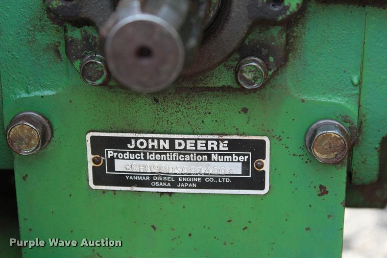image for item BE9491 1986 John Deere 900HC tractor