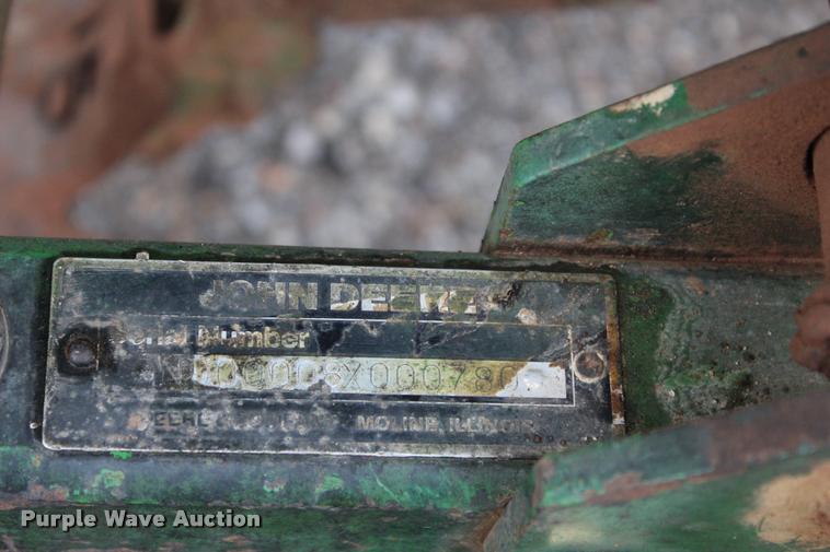 image for item BE9491 1986 John Deere 900HC tractor