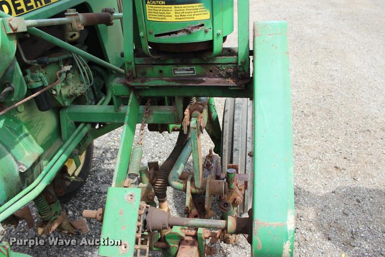 image for item BE9491 1986 John Deere 900HC tractor