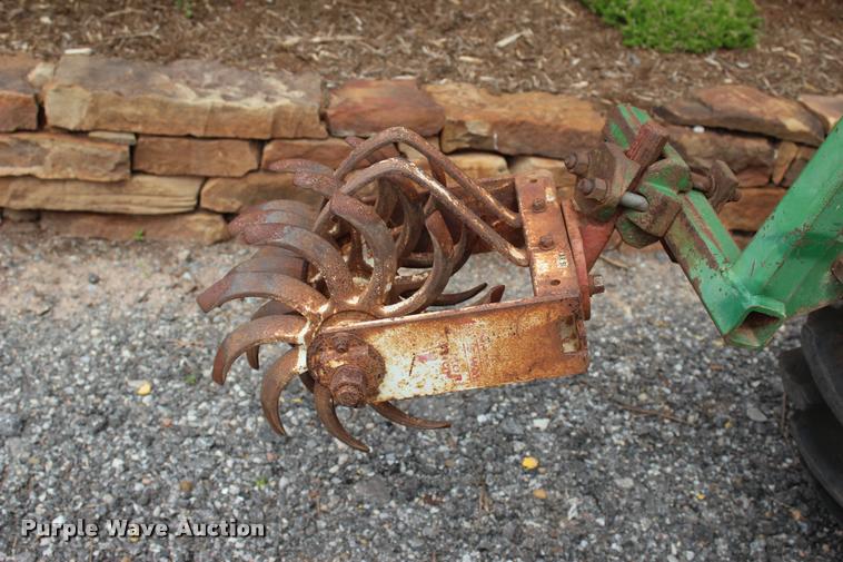 image for item BE9491 1986 John Deere 900HC tractor