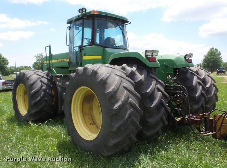 image for item BI9690 1997 John Deere 9400 4WD tractor