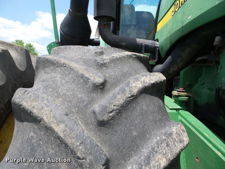 image for item BI9690 1997 John Deere 9400 4WD tractor