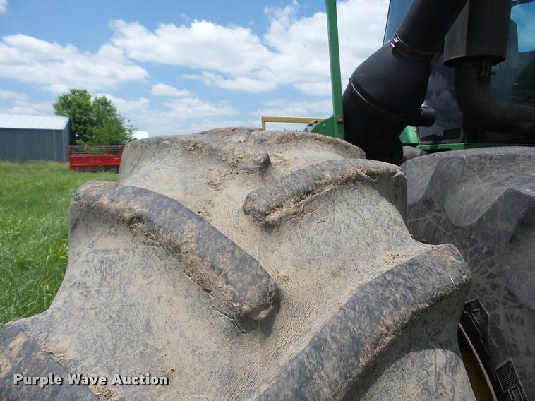 image for item BI9690 1997 John Deere 9400 4WD tractor