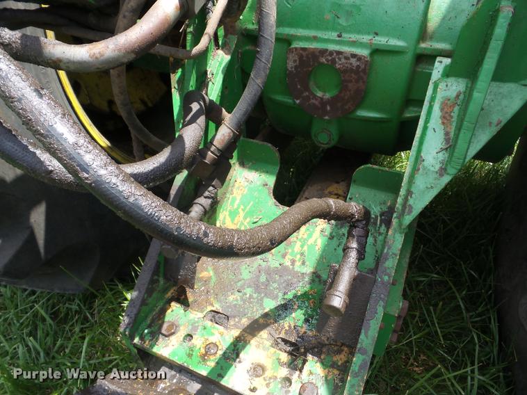 image for item BI9690 1997 John Deere 9400 4WD tractor