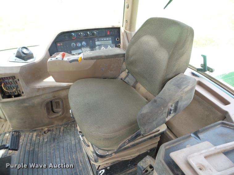 image for item BI9690 1997 John Deere 9400 4WD tractor