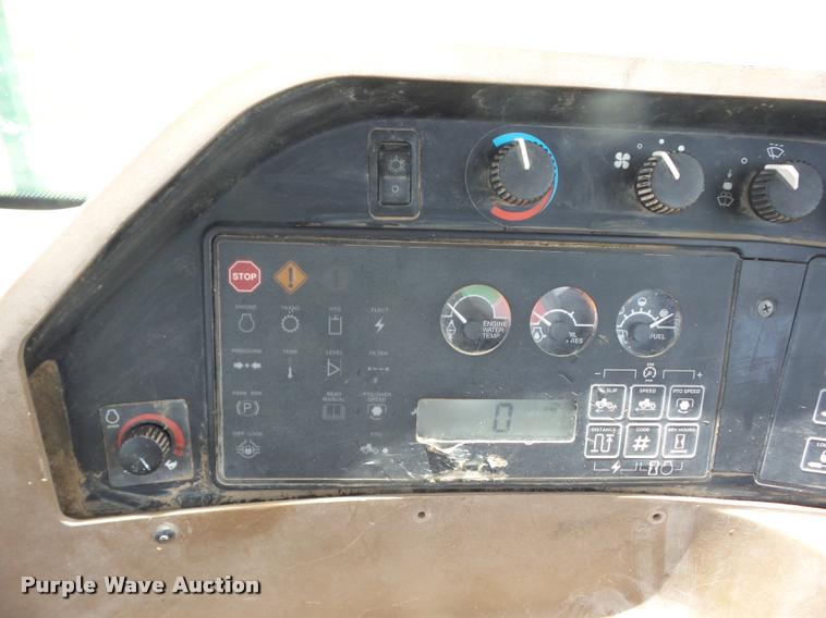 image for item BI9690 1997 John Deere 9400 4WD tractor